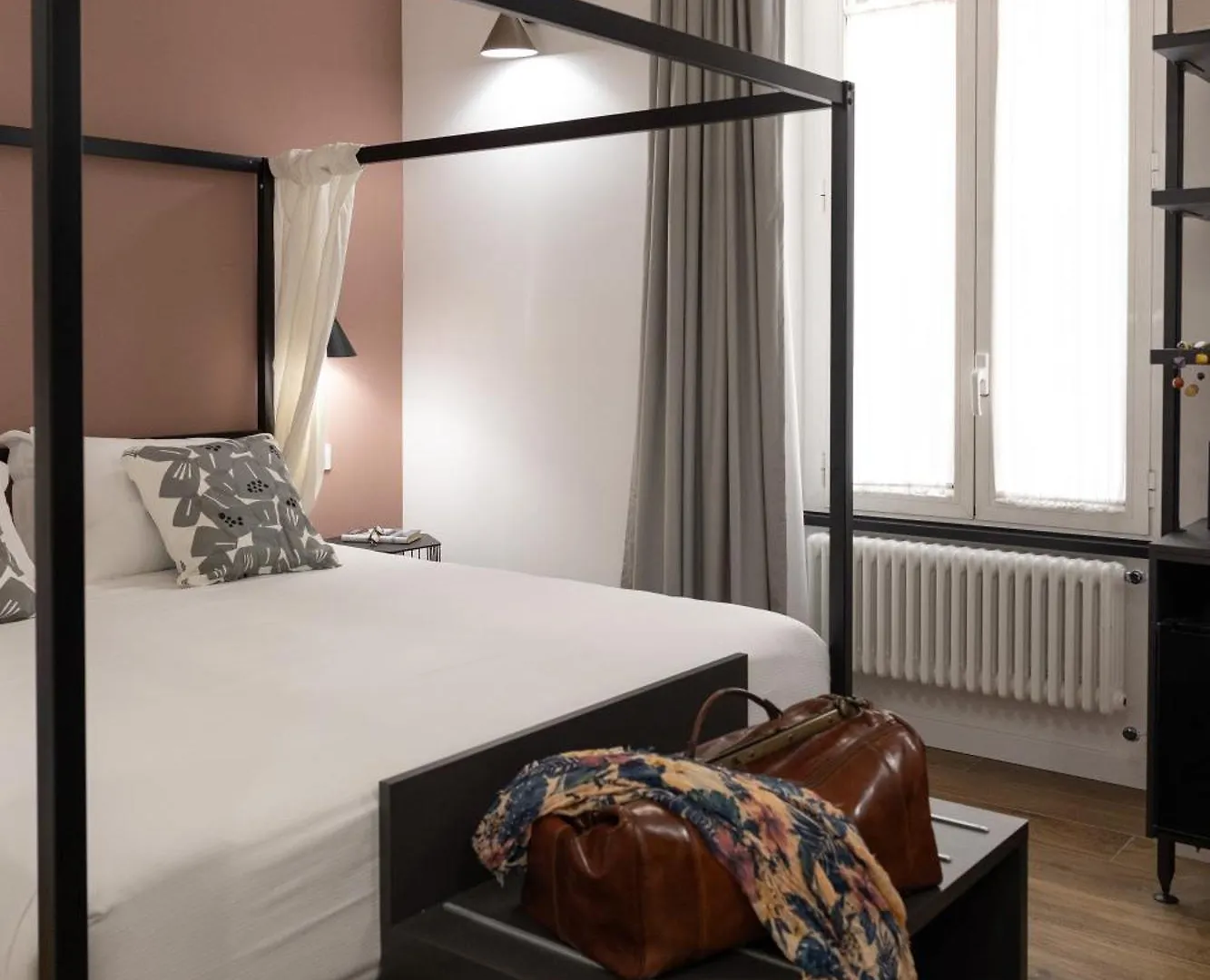 Style & Stone Guest House Rome Italy