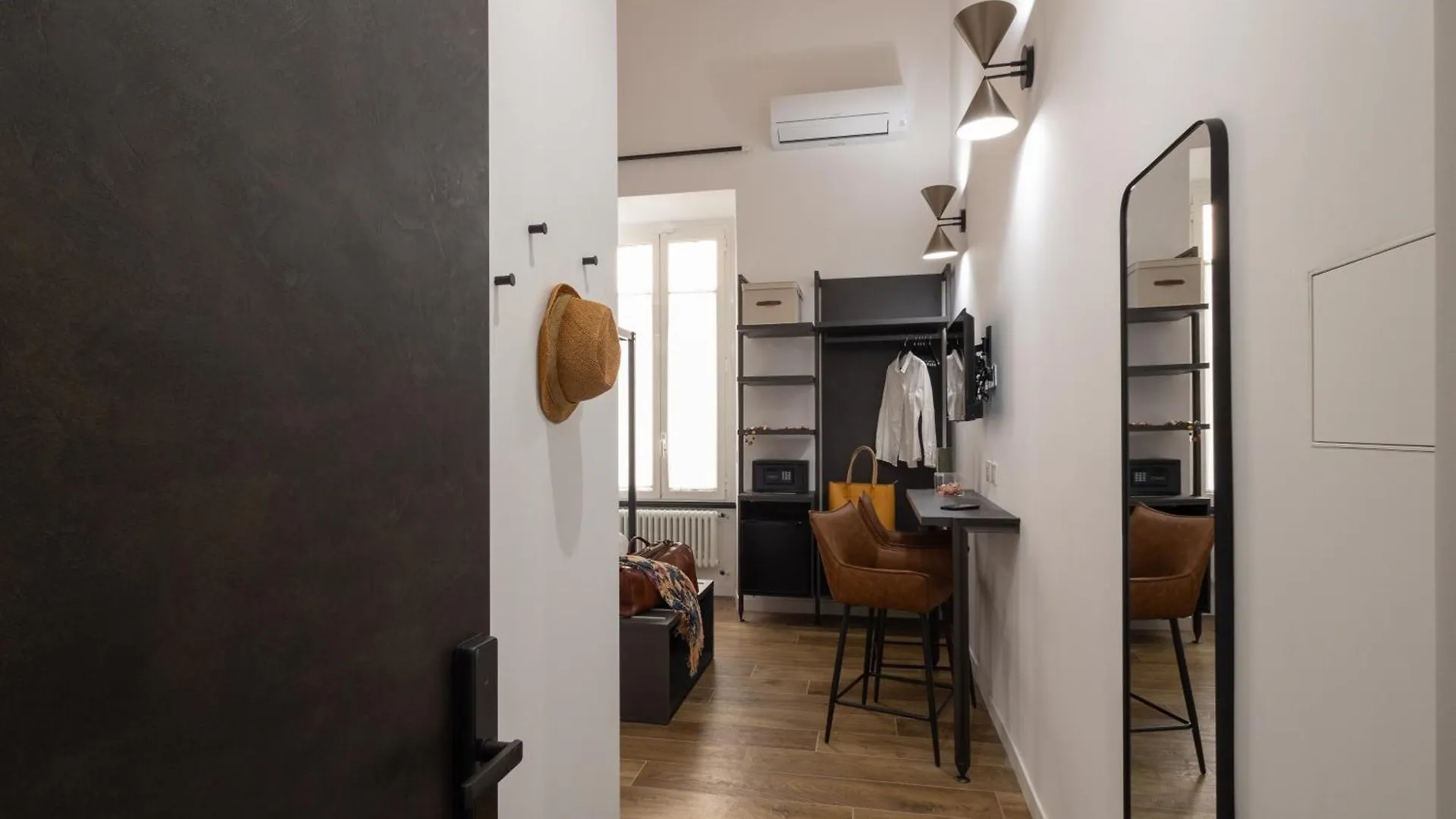 Style & Stone Guest House Rome 0*,