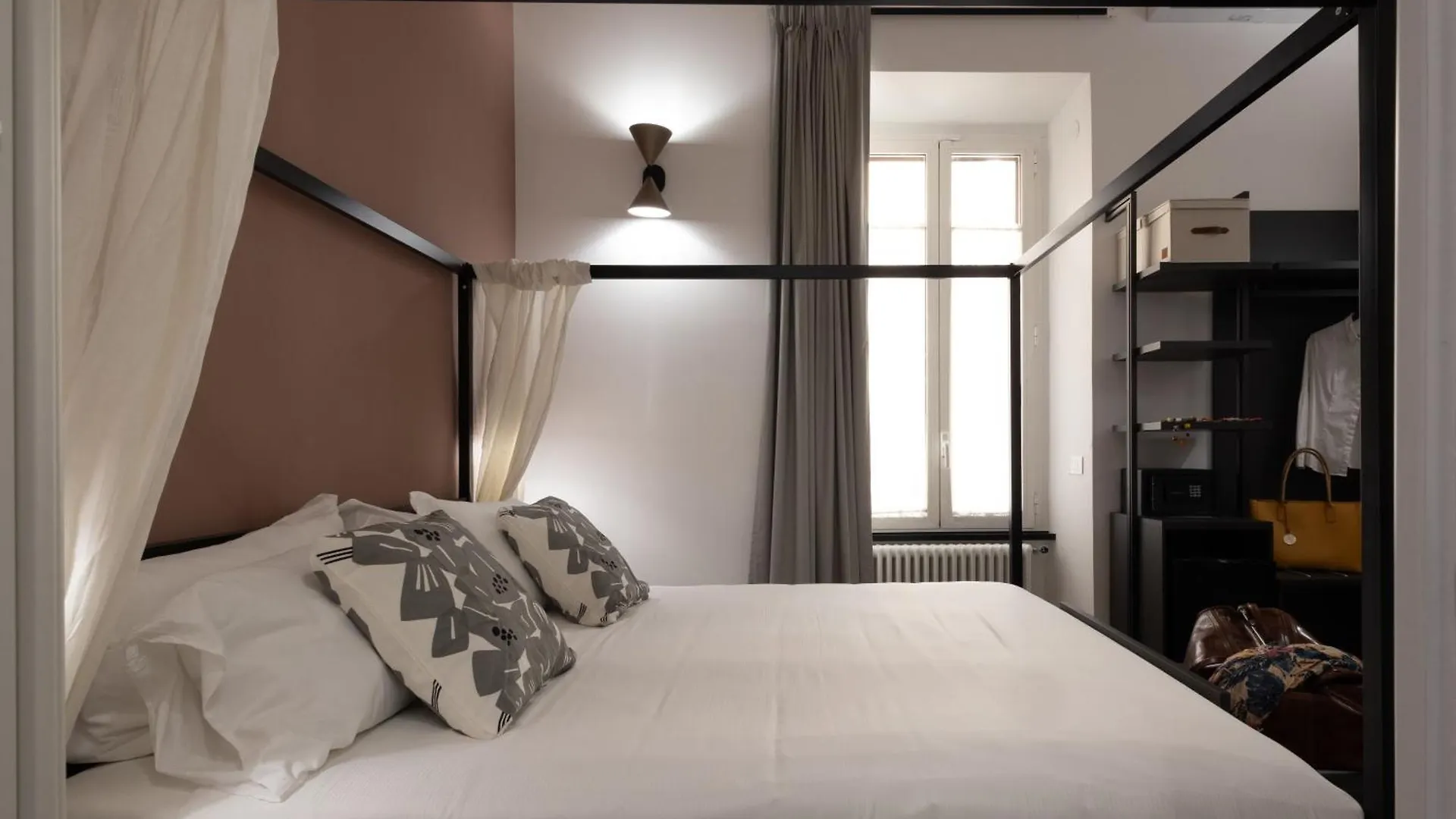 Style & Stone Guest House Rome