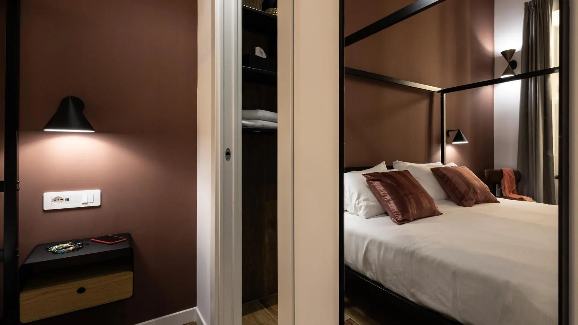 Style & Stone Guest House Rome Italy