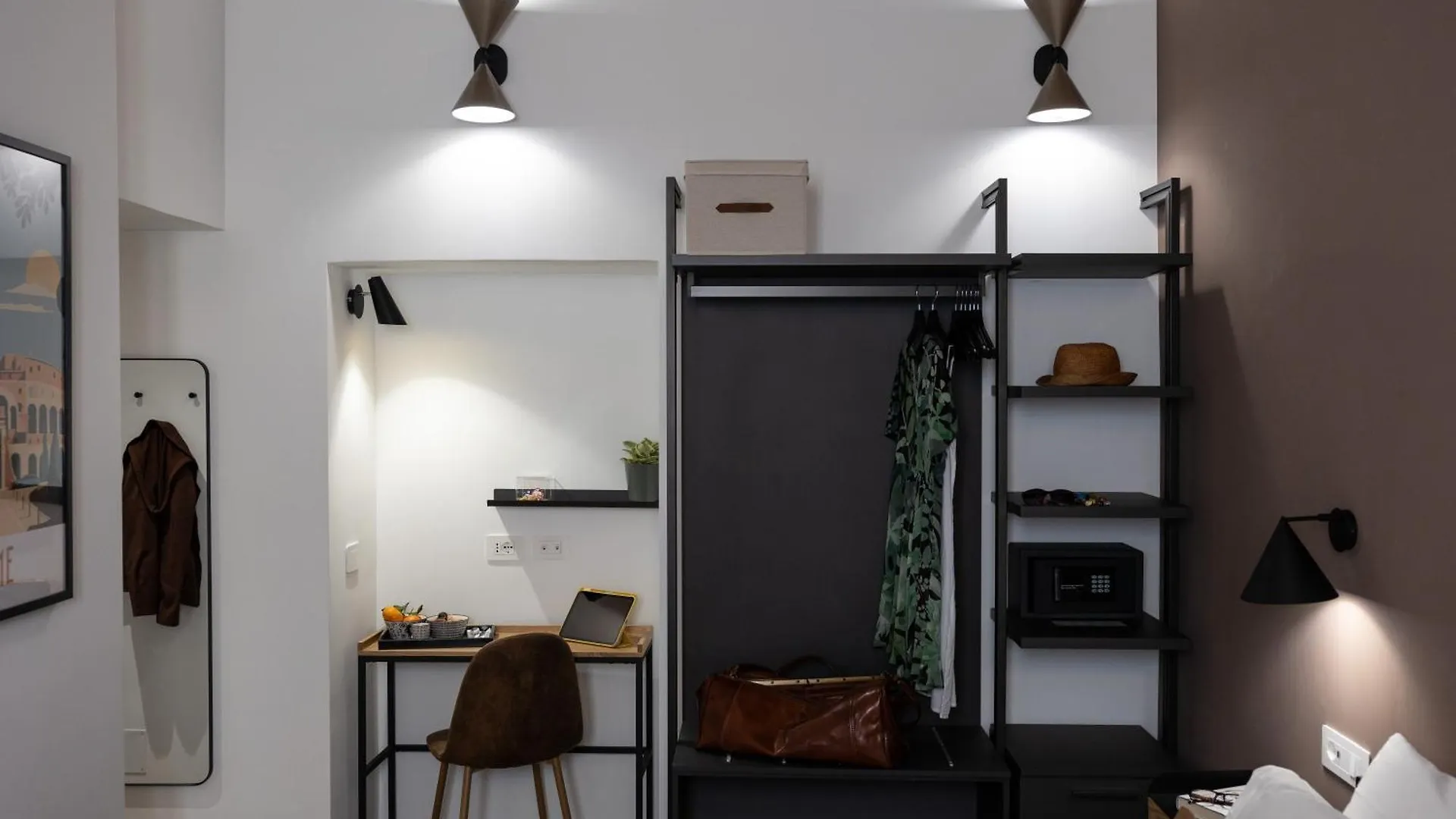 Style & Stone Guest House Rome Italy